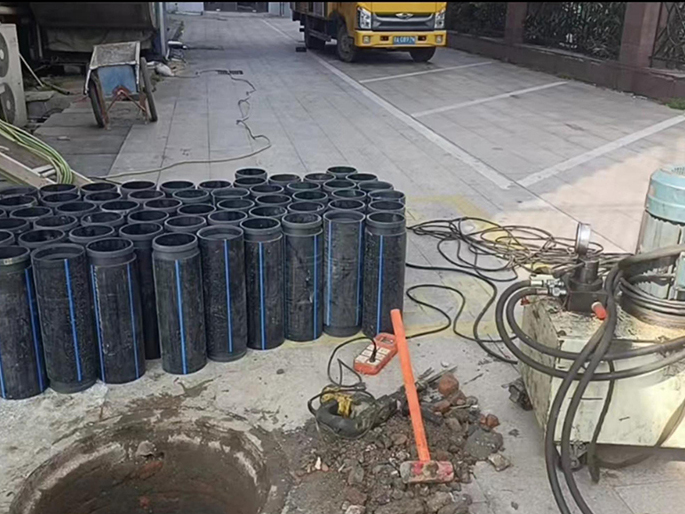 社旗县PE置换管厂家 DN315置换管 非开挖管短管置换